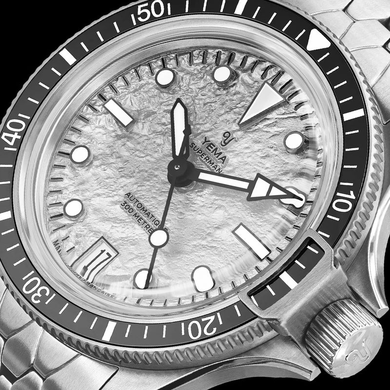 YEMA Superman Titanium Limited Edition urkasse med professionel dykkerur-konstruktion og teknisk finish